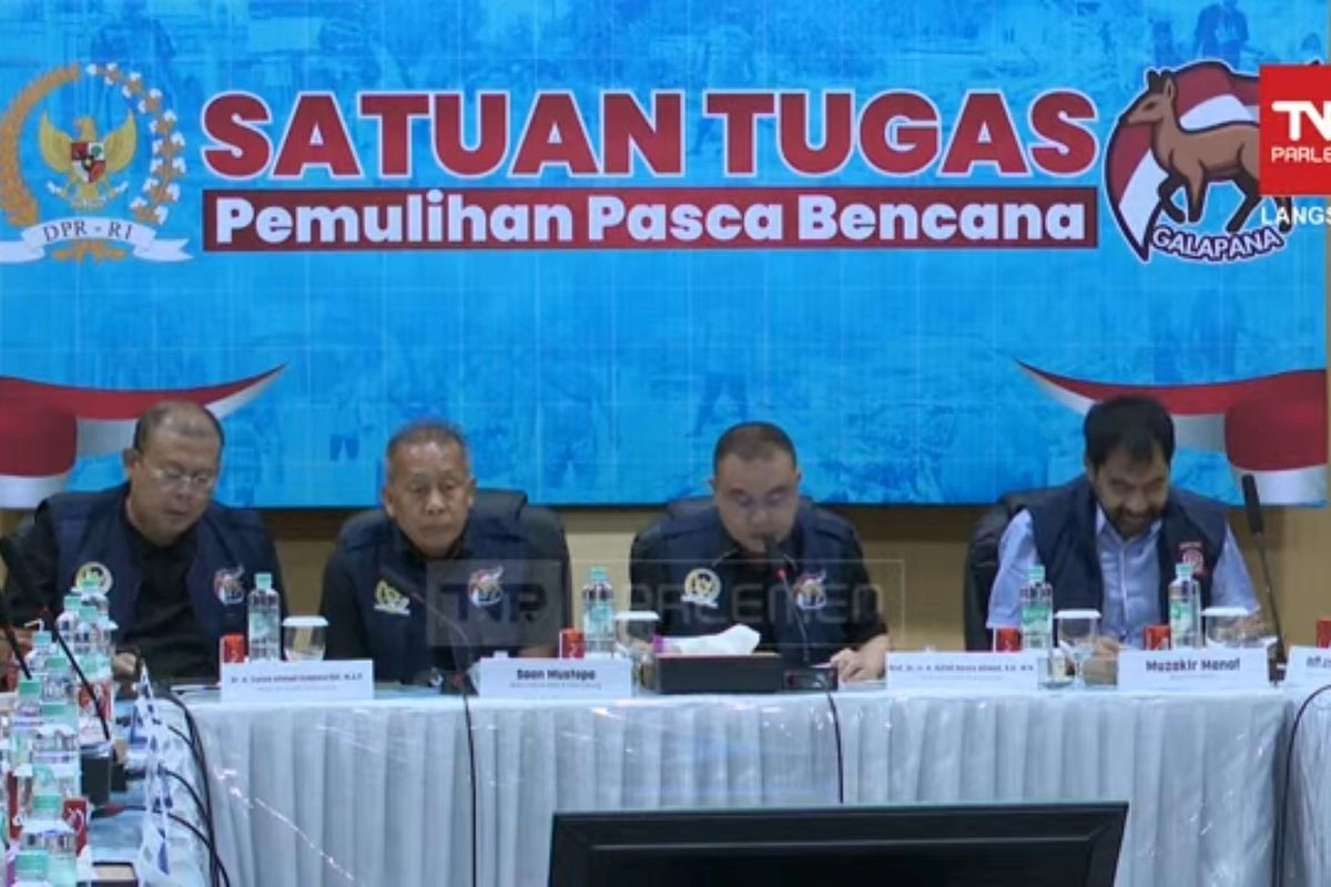 DPR Rapat Bareng Menteri dan Gubernur di Aceh, Bahas Pemulihan Bencana Sumatera