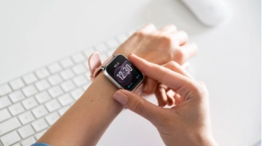 5 Rekomendasi Smartwatch yang Baterai Awet hingga Berhari-hari Meski Aplikasi Nyala Terus