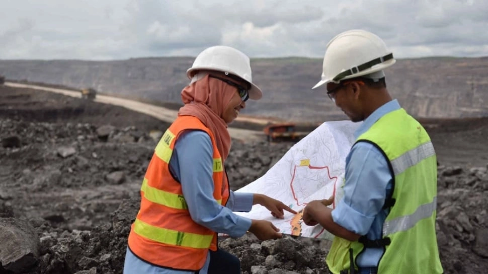Target Harga BUMI di Tengah Aksi Jual Saham Jelang Tahun Baru
