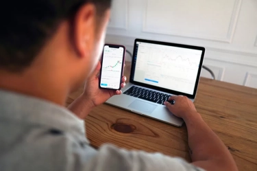 Tujuh Strategi Trading MT4 Paling Populer yang Benar-Benar Berhasil