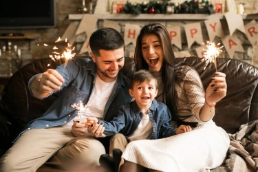 15 Rekomendasi Aktivitas Malam Tahun Baru Bersama Anak