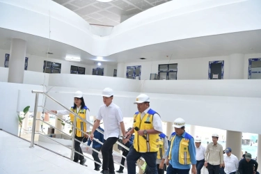 Gibran Tinjau Pasar di IKN, Ingatkan soal Pengolahan Sampah