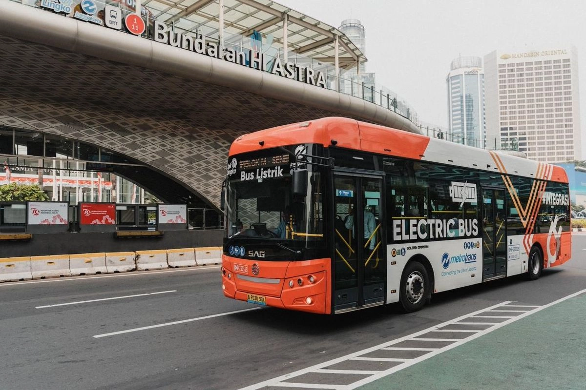 MRT, LRT, dan Transjakarta Gratis di Malam Tahun Baru 2026