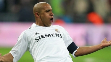 Jalani Operasi Jantung Berisiko, Roberto Carlos Keluar dari Masa Kritis