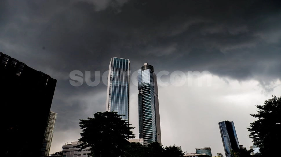 Prediksi Cuaca Malam Tahun Baru untuk Semua Wilayah di Indonesia