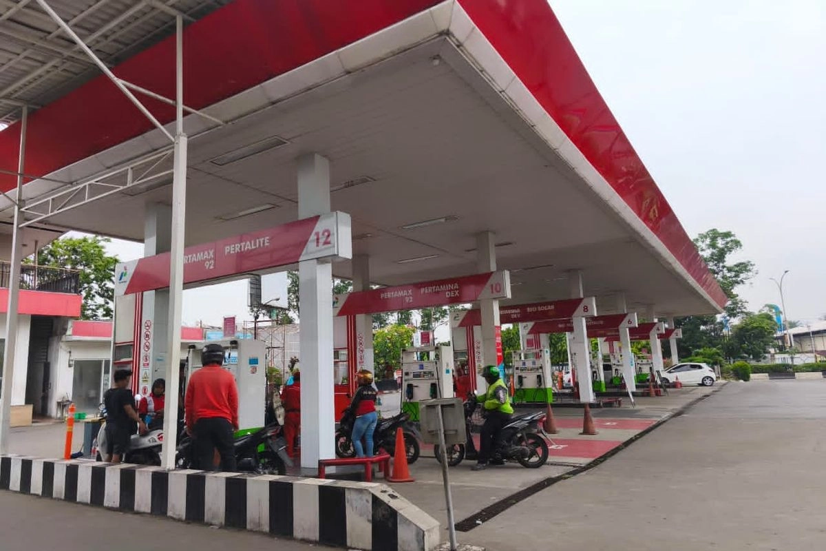 Kompak Turun, Ini Daftar Harga BBM SPBU Pertamina, Shell, BP, Vivo Per 1 Januari 2026