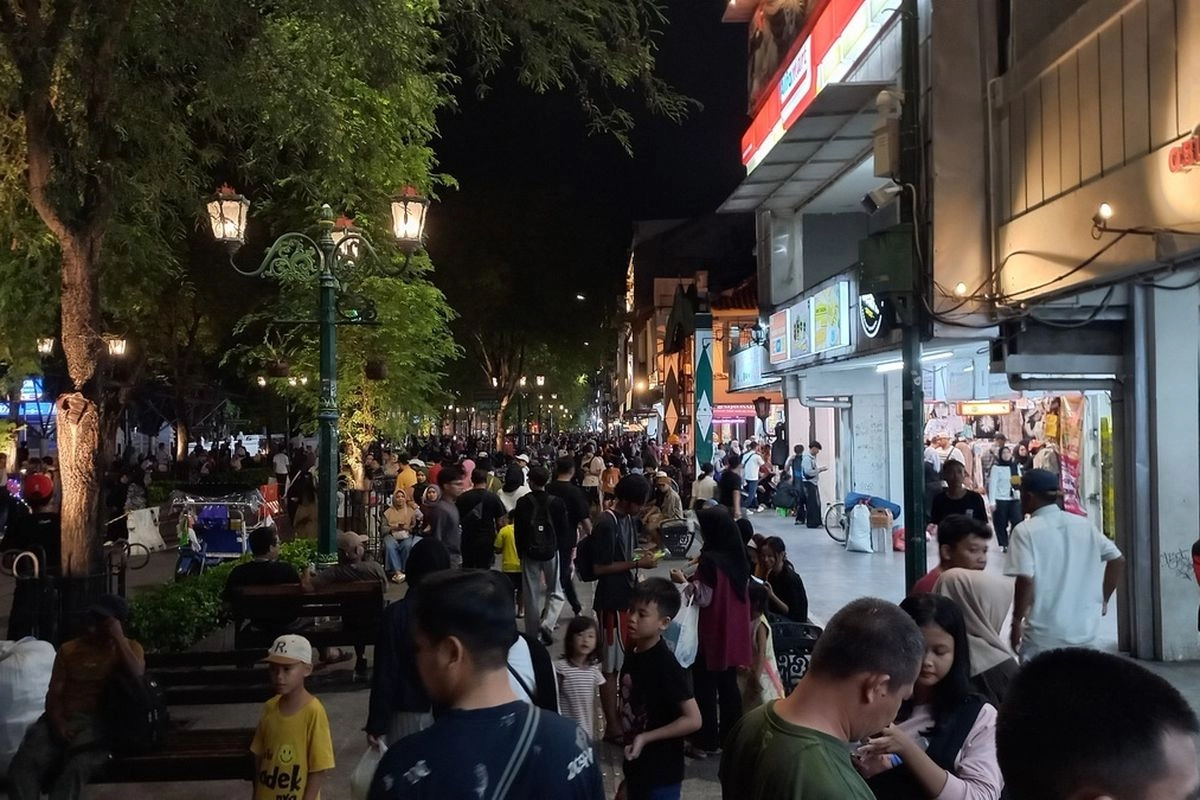 Kunjungan Wisatawan Saat Malam Tahun Baru di Malioboro Capai 450.000 Orang
