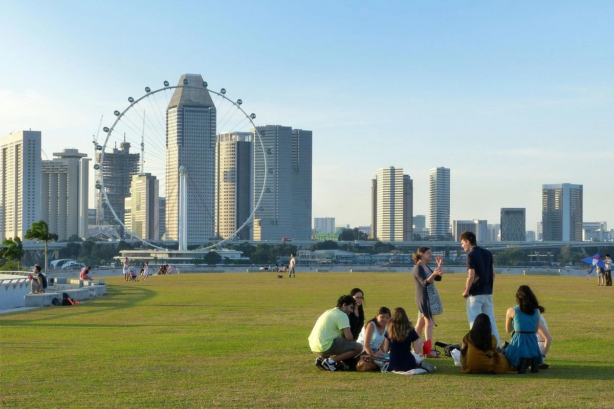 Pertumbuhan Ekonomi Singapura Tembus 4,8 Persen pada 2025