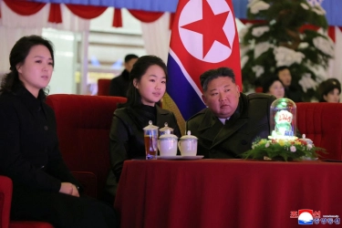 Anak Gadis Tempati Posisi Kim Jong Un Saat 