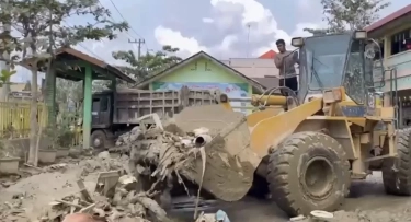 Polri Pulihkan Sekolah Pascabanjir, SD Negeri 1 Karang Baru Aceh Tamiang Siap Digunakan