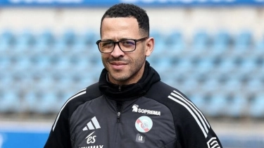 Liam Rosenior Buka Suara soal Isu Jadi Pelatih Chelsea Usai Kepergian Enzo Maresca
