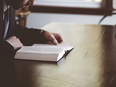 Bacaan Misa Gereja Katolik 4 Januari 2026: Hari Raya Penampakan Tuhan dan Hari Anak Misioner