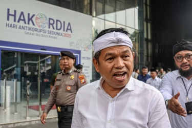 Disebut ‘Artis YouTube’, Dedi Mulyadi Tantang Pandji Pragiwaksono Keliling Jawa Barat Demi Lihat Kinerjanya Langsung