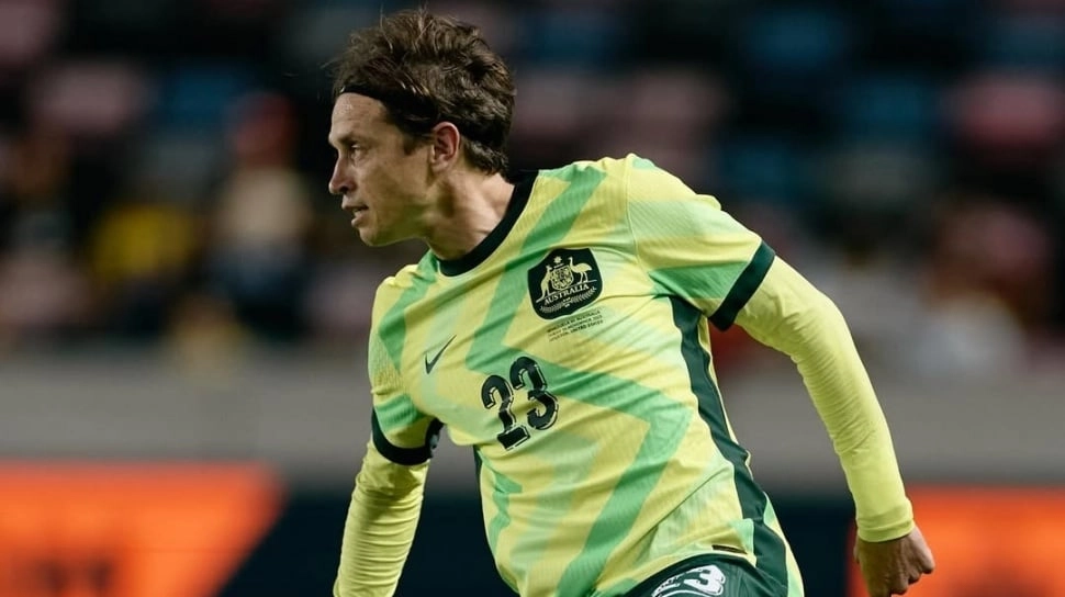Pemain Timnas Australia Klarifikasi Usai Dirumorkan Gabung Persebaya Surabaya