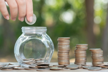 Tips Menabung Harian agar Konsisten di Tengah Biaya Hidup Naik