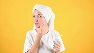 7 Rekomendasi Micellar Water Tanpa Alkohol, Aman untuk Kulit Sensitif