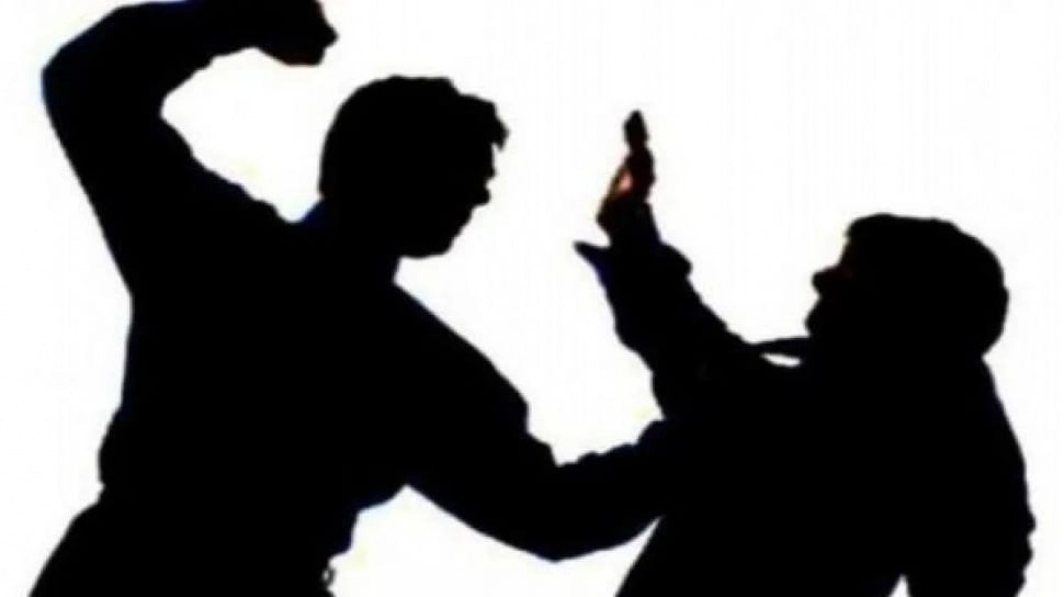 Kursi Melayang, Perut Ditendang: Ketua DPRD Soppeng Dipolisikan ASN Gegara Penempatan Sopir