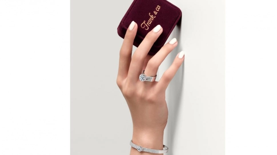 Inspirasi Kado Nikah 2026: Rekomendasi Hadiah Unik yang Berkesan