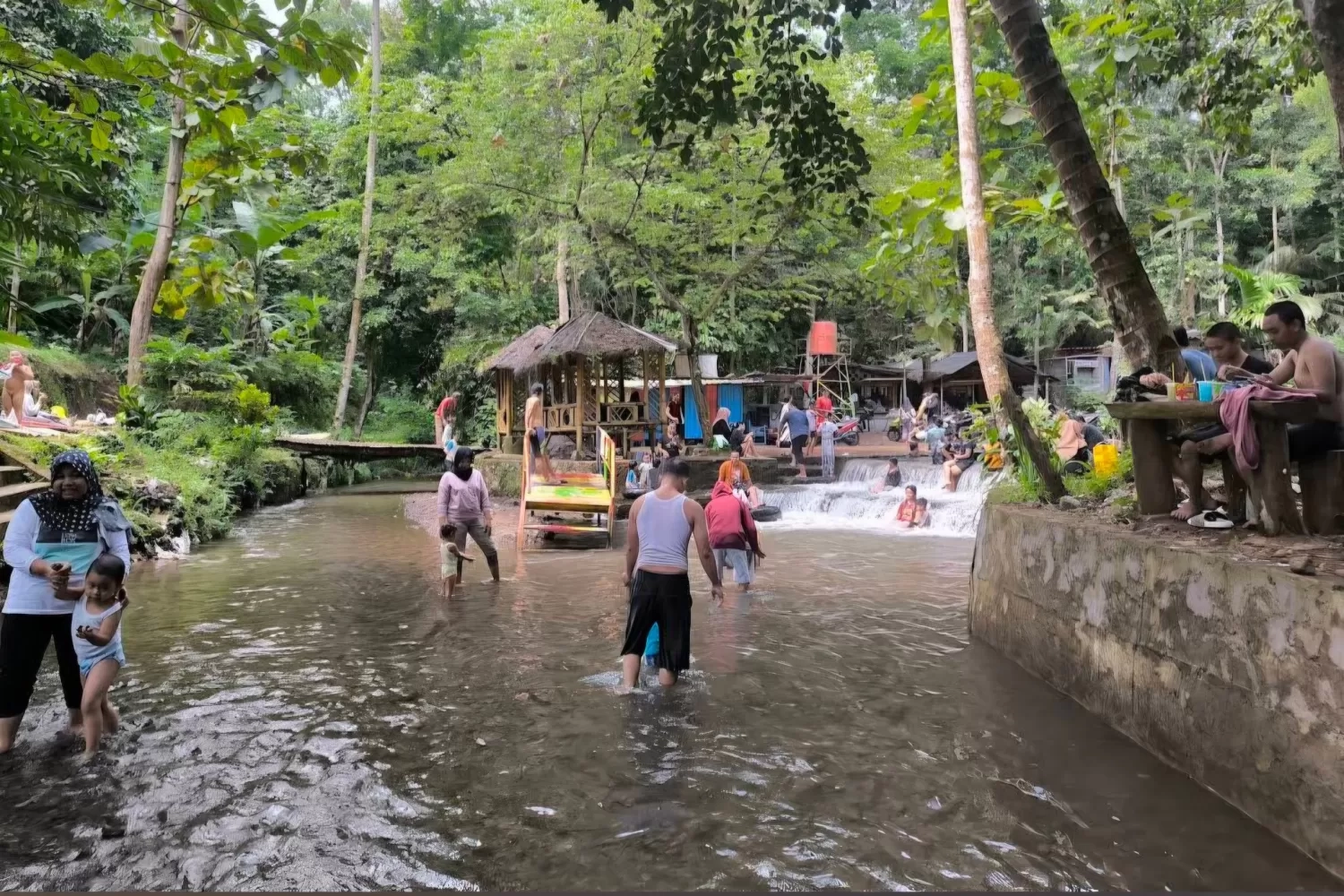 Wisatawan Nusatara Tembus 900 Juta Kunjungan di Januari-September 2025, Kelas Menengah Mendominasi