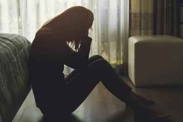 6 Kebiasaan yang Bisa Memicu Kecemasan, Salah Satunya People Pleasing