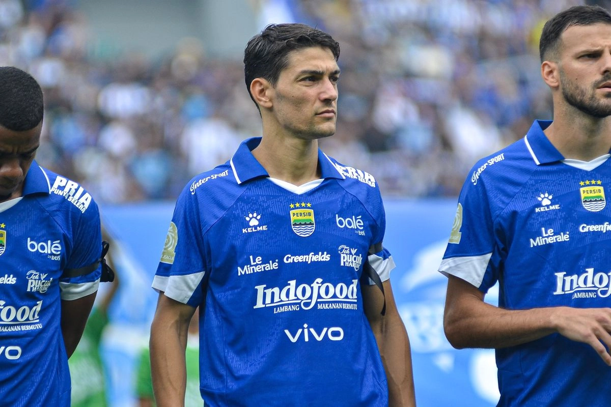 Pelatih Persib Ungkap Fakta Soal Rumor Federico Barba Ingin Hengkang