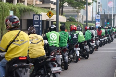 Transportasi Online Jadi Jaring Pengaman