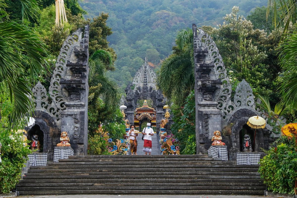 Vila Ilegal dan Macet Bikin Bali Kehilangan Daya Saing