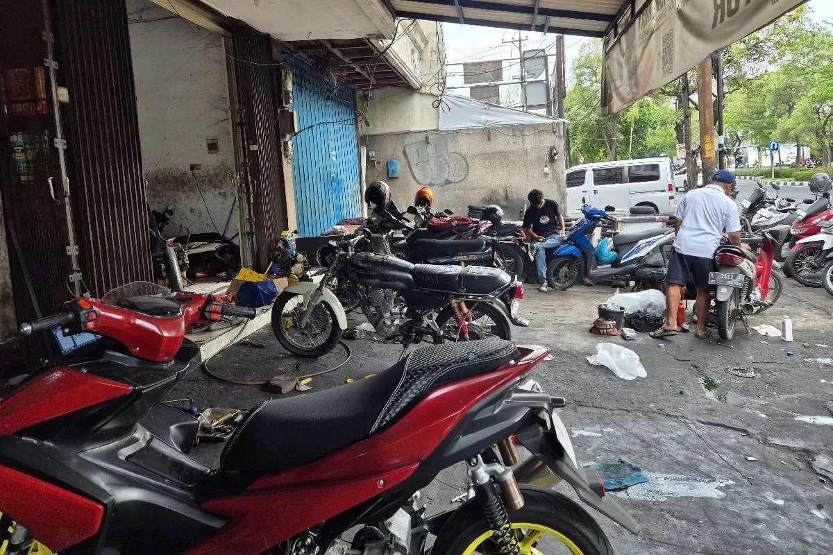 Cara Aman Menghidupkan Motor yang Lama Nganggur