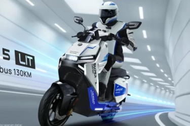Motor Listrik Desain Futuristik Mampu Tempuh 130 KM Harga Tak Kuras Kantong