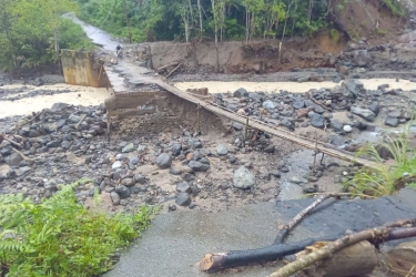Pemerintah Kebut Pembangunan 7 Jembatan Bailey dan Armco di Sumatera Barat