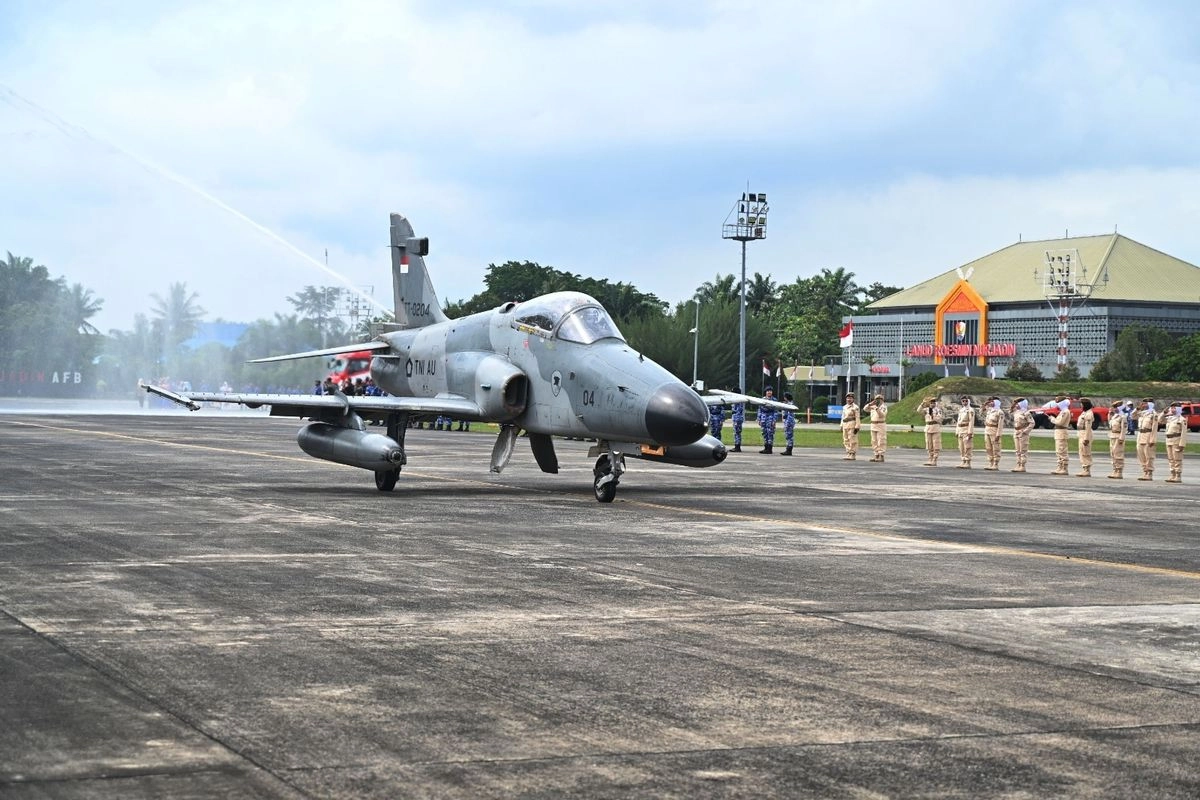 Sambut Rafale, TNI AU Pindahkan Hawk 109/209 dari Lanud Roesmin Nurjadin ke Supadio