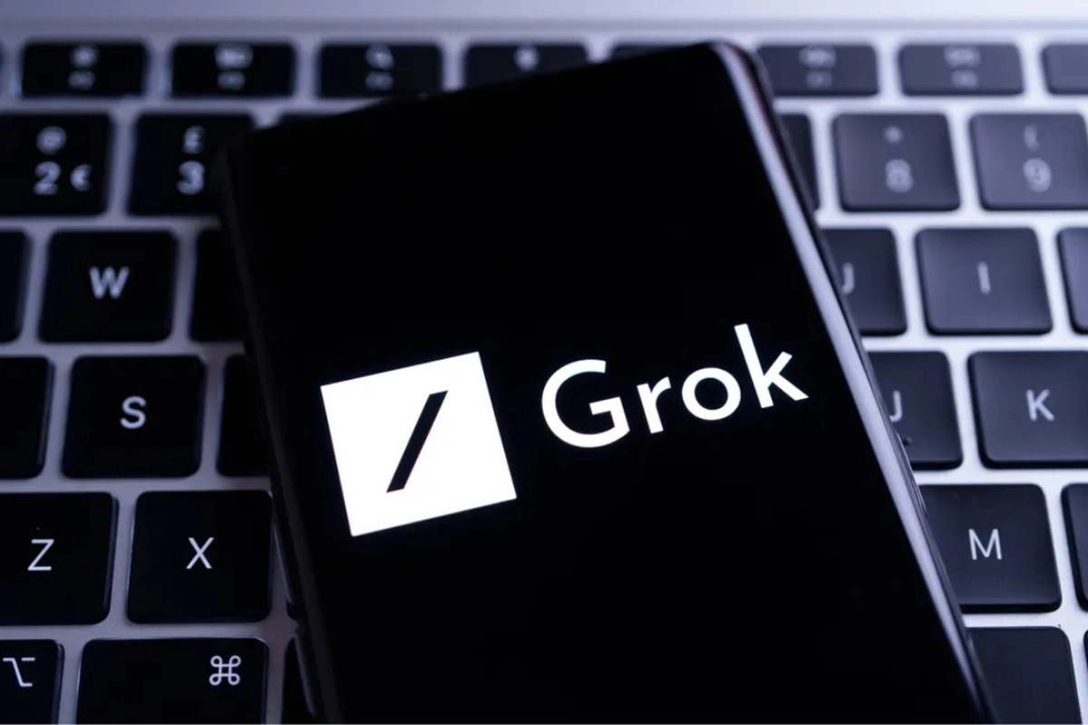 Komdigi Blokir Sementara Aplikasi dan Situs Web Grok AI