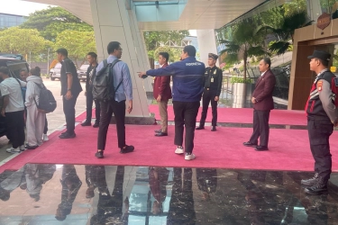 Pelatih Timnas Indonesia John Herdman Tiba, Disembunyikan dari Awak Media