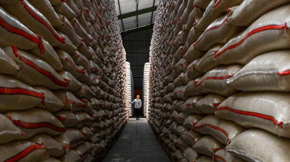 Bulog Gempur Aceh dengan Tambahan 50.000 Ton Beras: Amankan Pasokan Pasca-Bencana dan Sambut Ramadan