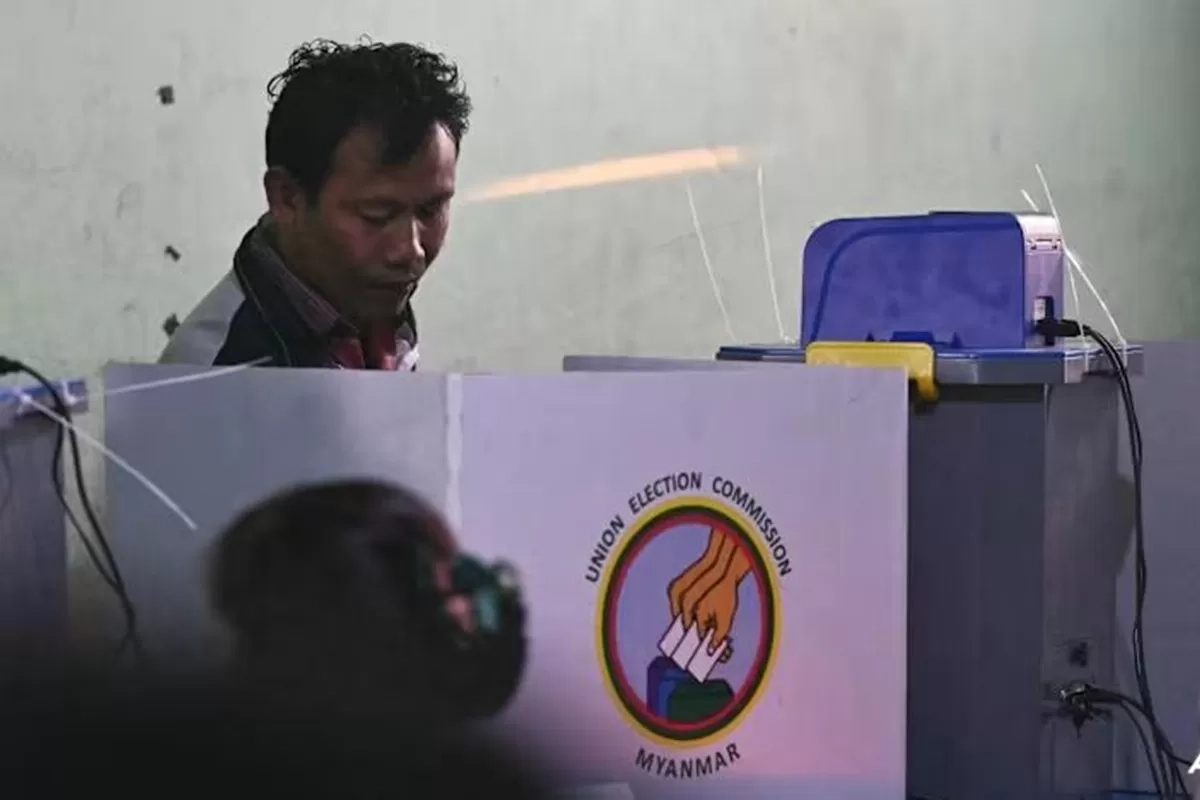 Pemilu Fase Kedua Myanmar Digelar dengan Bayang-bayang Senjata