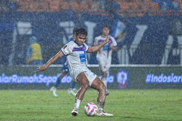 Port FC Pesta Gol, Asnawi Mangkualam Catat Statistik Moncer