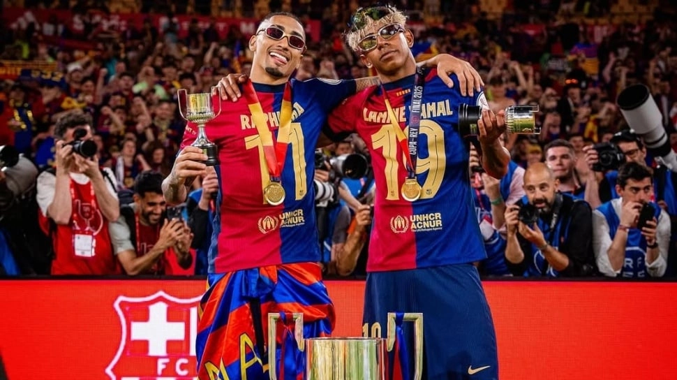 Raphinha Menggila, Lewandowski Mematikan, Hansi Flick: Dominasi Baru Blaugrana