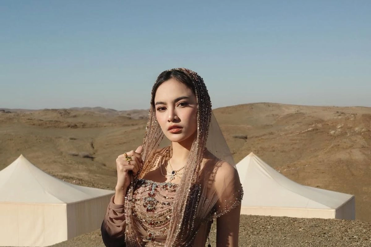Gaya Anggun Mahalini di Marrakech, Kenakan Gaun Desainer Langganan BLACKPINK