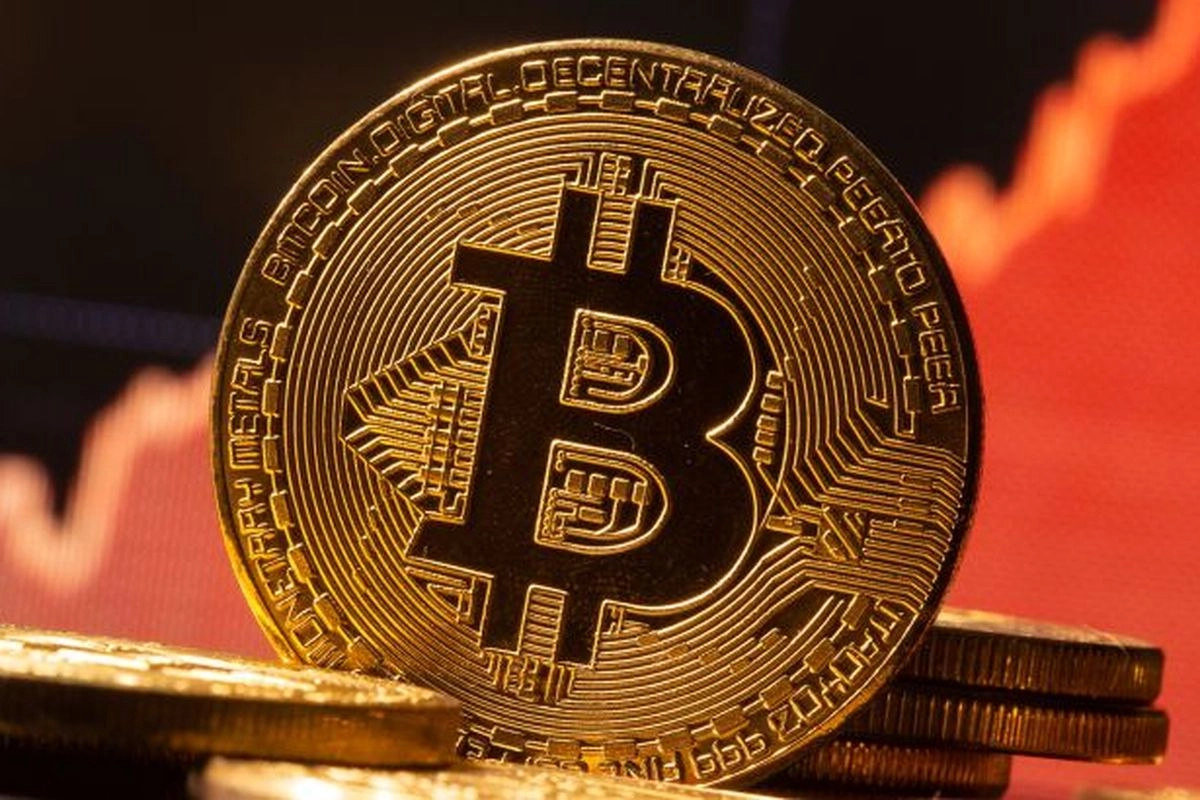 Harga Bitcoin (BTC) Naik Tipis, Tekanan Masih Membayangi Altcoin