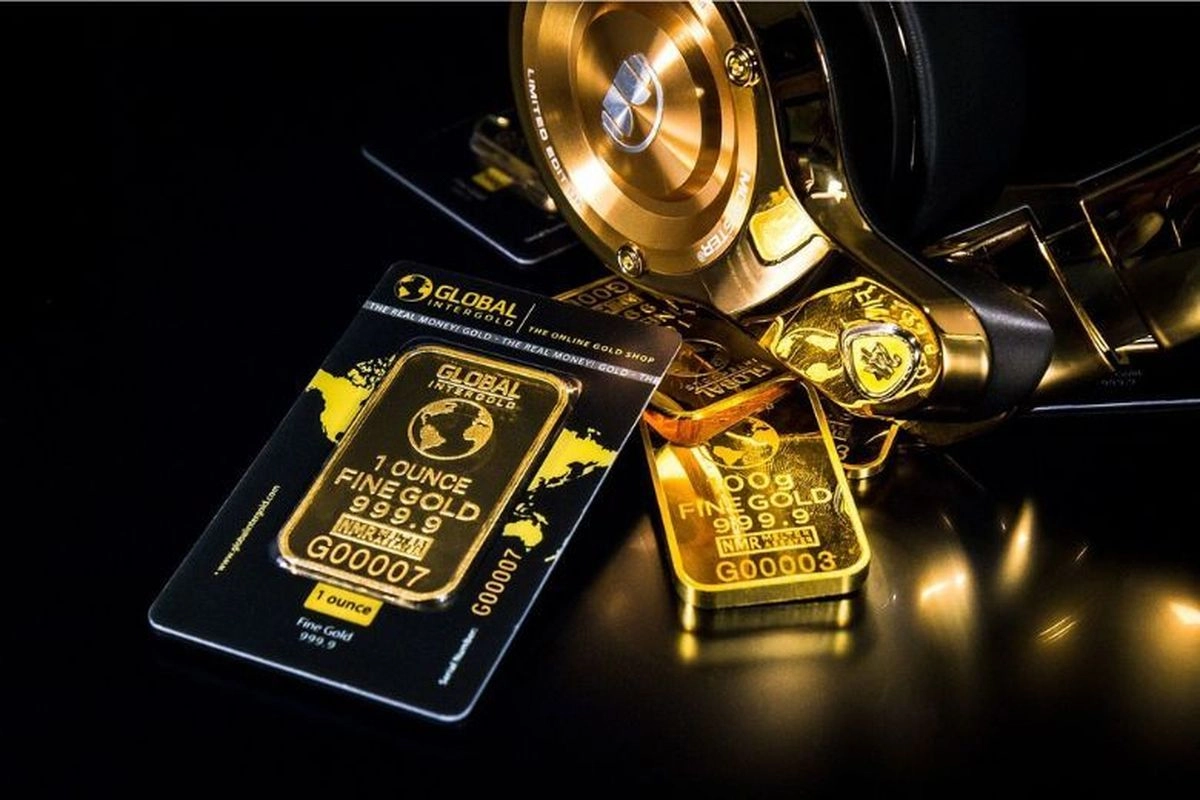 Harga Emas Cetak Rekor di 2025, Proyeksi 2026 Masih ''Bullish''