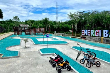 Ketika Harga Karet Tak Pasti, Danau Kemiri Jadi Harapan Baru Warga Pagardewa