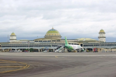 Menkes Budi Gunadi Mengeluh Mahal, Berapa Tiket Pesawat ke Aceh?