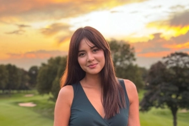 Perjalanan Kisah Asmara Aurelie Moeremans hingga Akhirnya Menikah