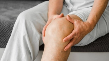 5 Obat Sakit Lutut Terbaik untuk Usia di Atas 50 Tahun, Harga Mulai Rp 13 Ribu