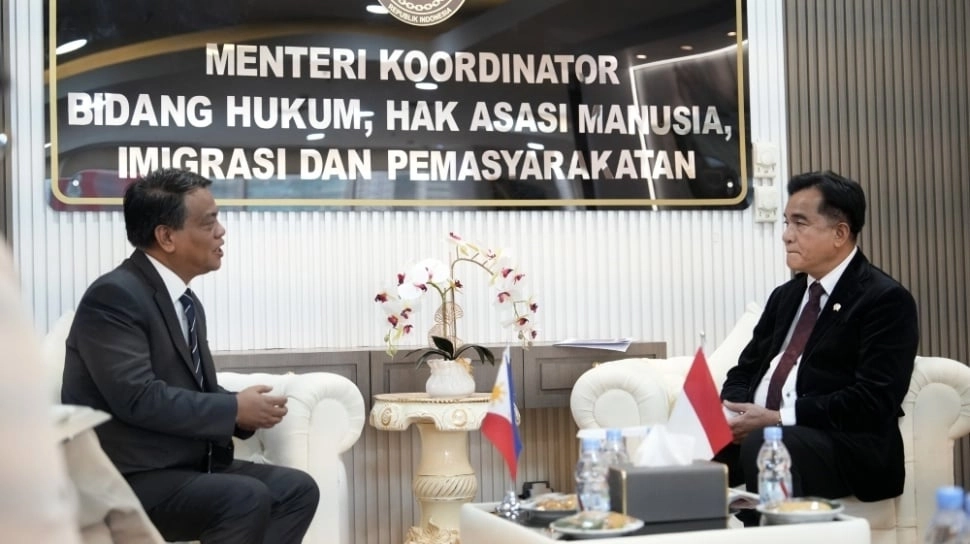 Bertemu Dubes Filipina, Yusril Jajaki Transfer Narapidana dan Bahas Status WNI Tanpa Dokumen