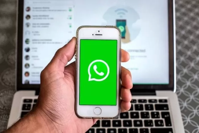 4 Cara Baca Pesan WhatsApp Tanpa Dibuka Sama Sekali