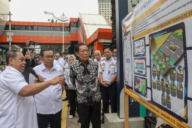 Tiang Monorel Rasuna Said Mulai Dibongkar, Pramono Anung: Yang di Senayan Jadi Videotron