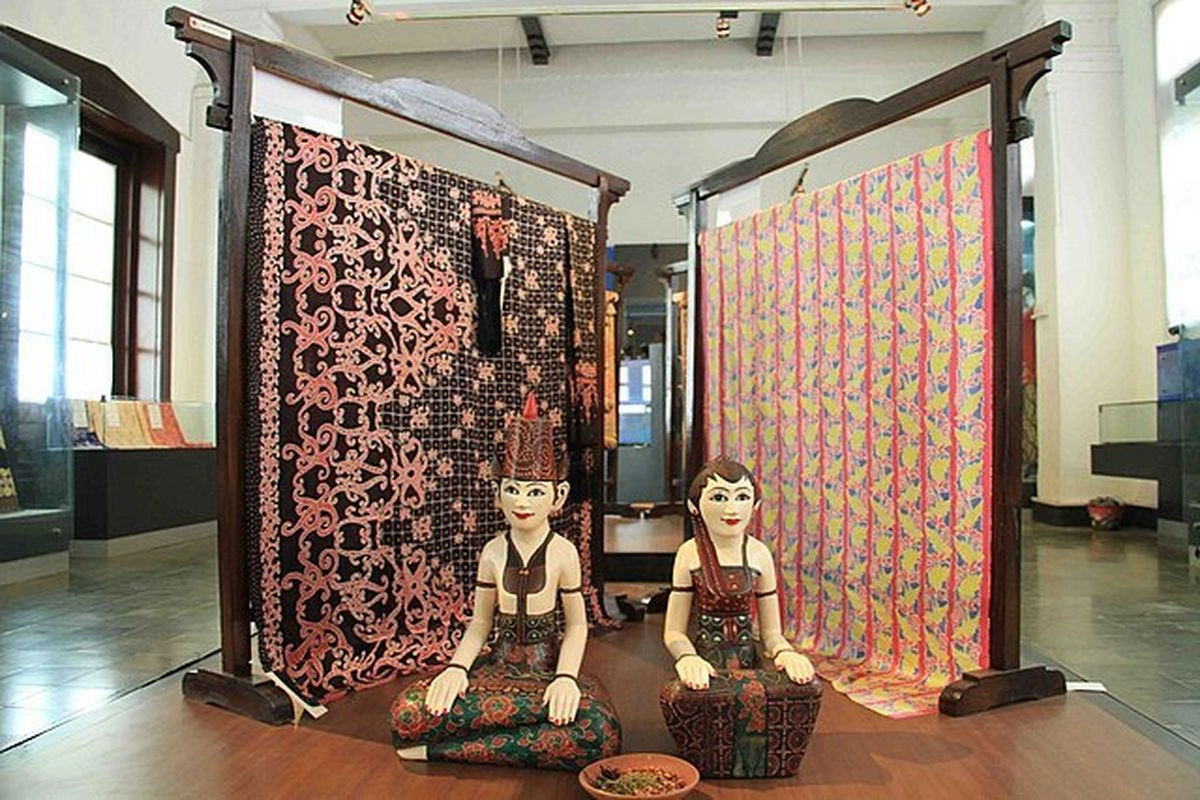 5 Rekomendasi Oleh-oleh Khas Pekalongan yang Wajib Dibawa Pulang