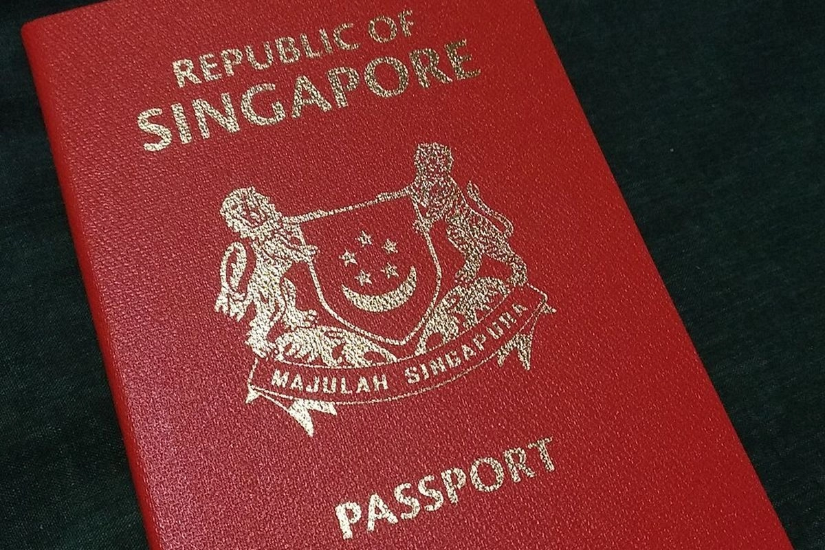 Daftar Paspor Terkuat di Dunia 2026, Singapura Teratas
