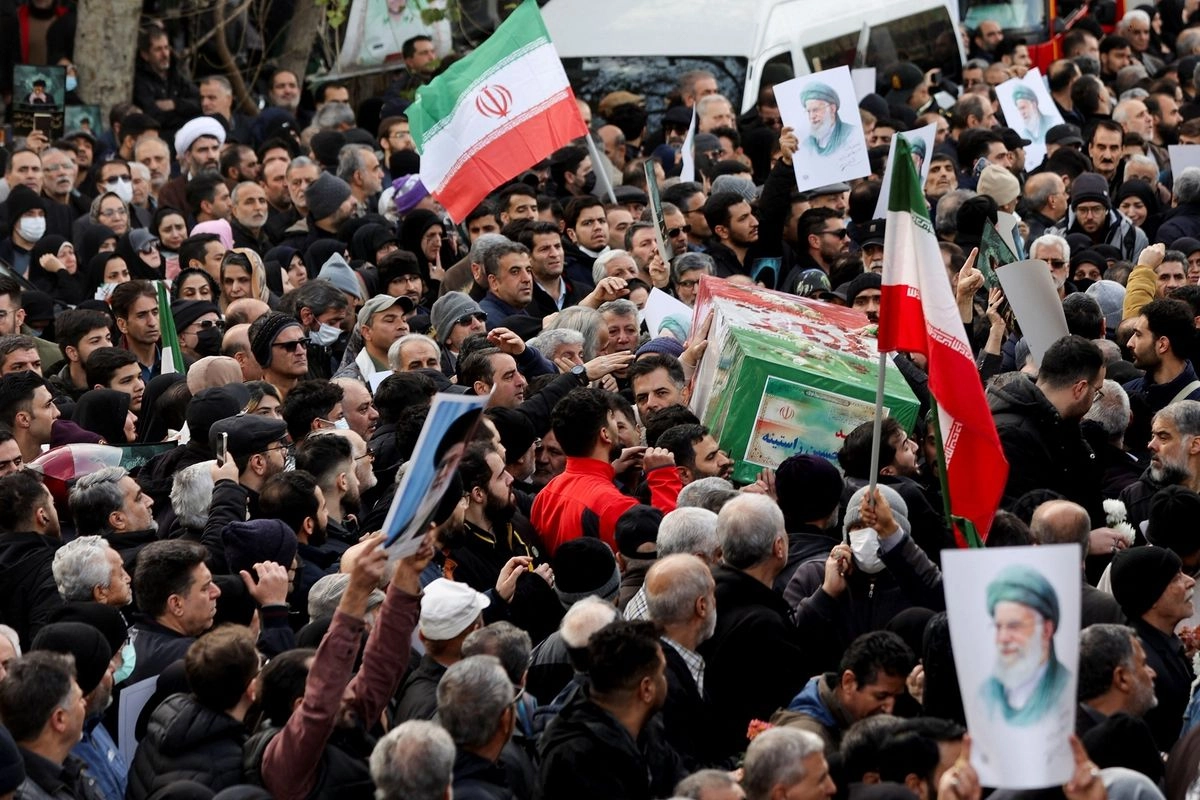 Demo Iran: 2.571 Orang Disebut Tewas, Memori Revolusi 1979 Terulang